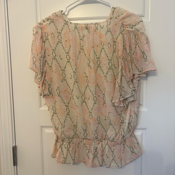 Ramy Brook Cream Short Ruffle Sleeve Faux Wrap Blouse Top Medium Careerwear - Picture 9 of 11